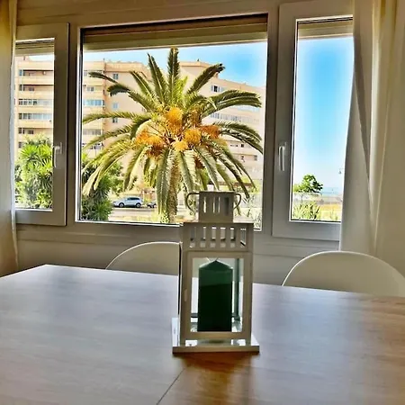 Luminoso Y Amplio Apartamento Al Lado Del Mar Apartment