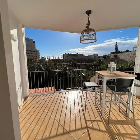 Luminoso Y Amplio Apartamento Al Lado Del Mar Apartment *